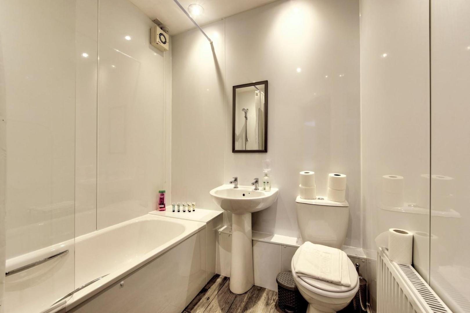 Guestready - Bright & Airy 1Br Flat In Center Apartment Edinburgh Exterior photo