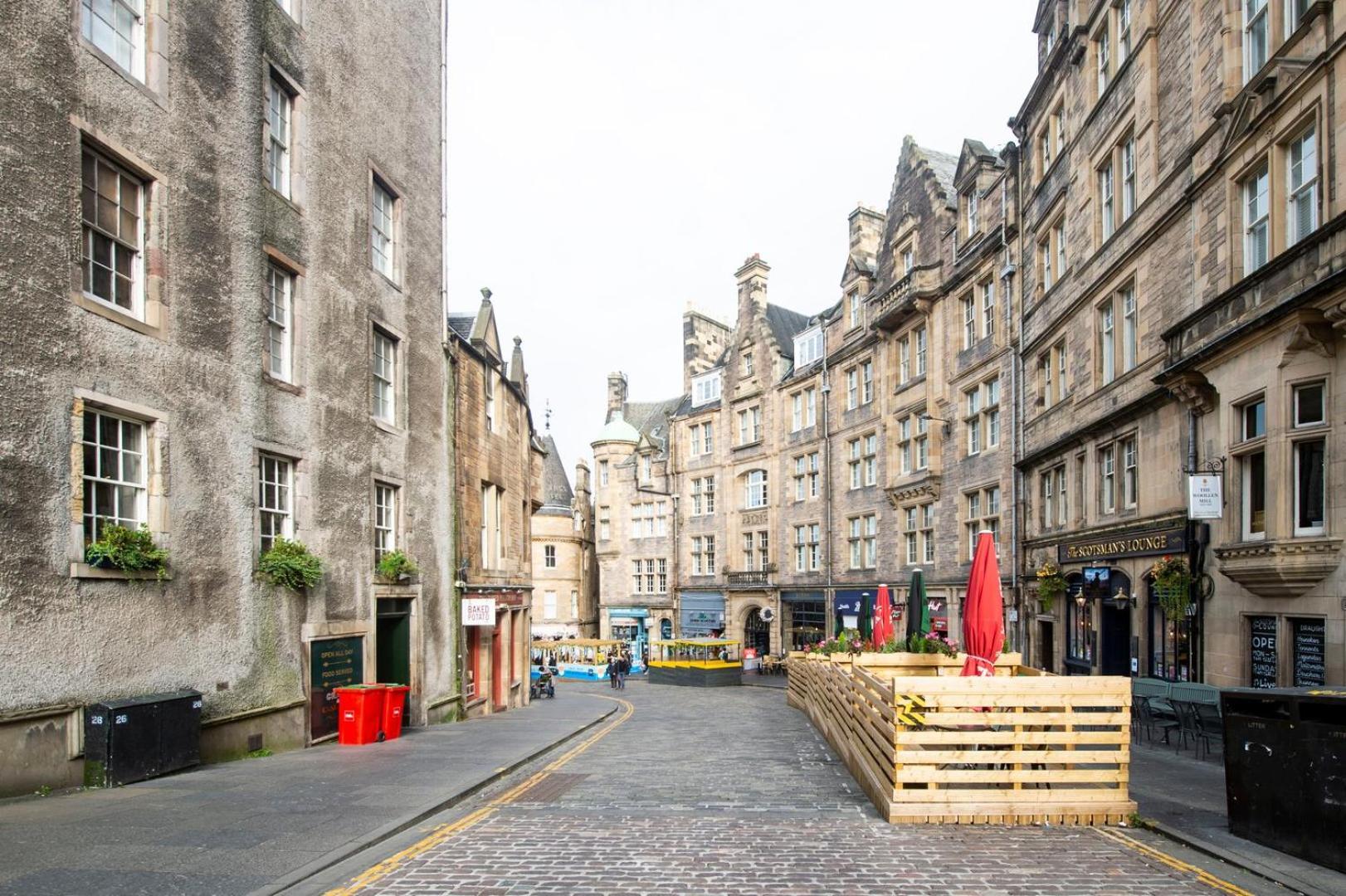 Guestready - Bright & Airy 1Br Flat In Center Apartment Edinburgh Exterior photo