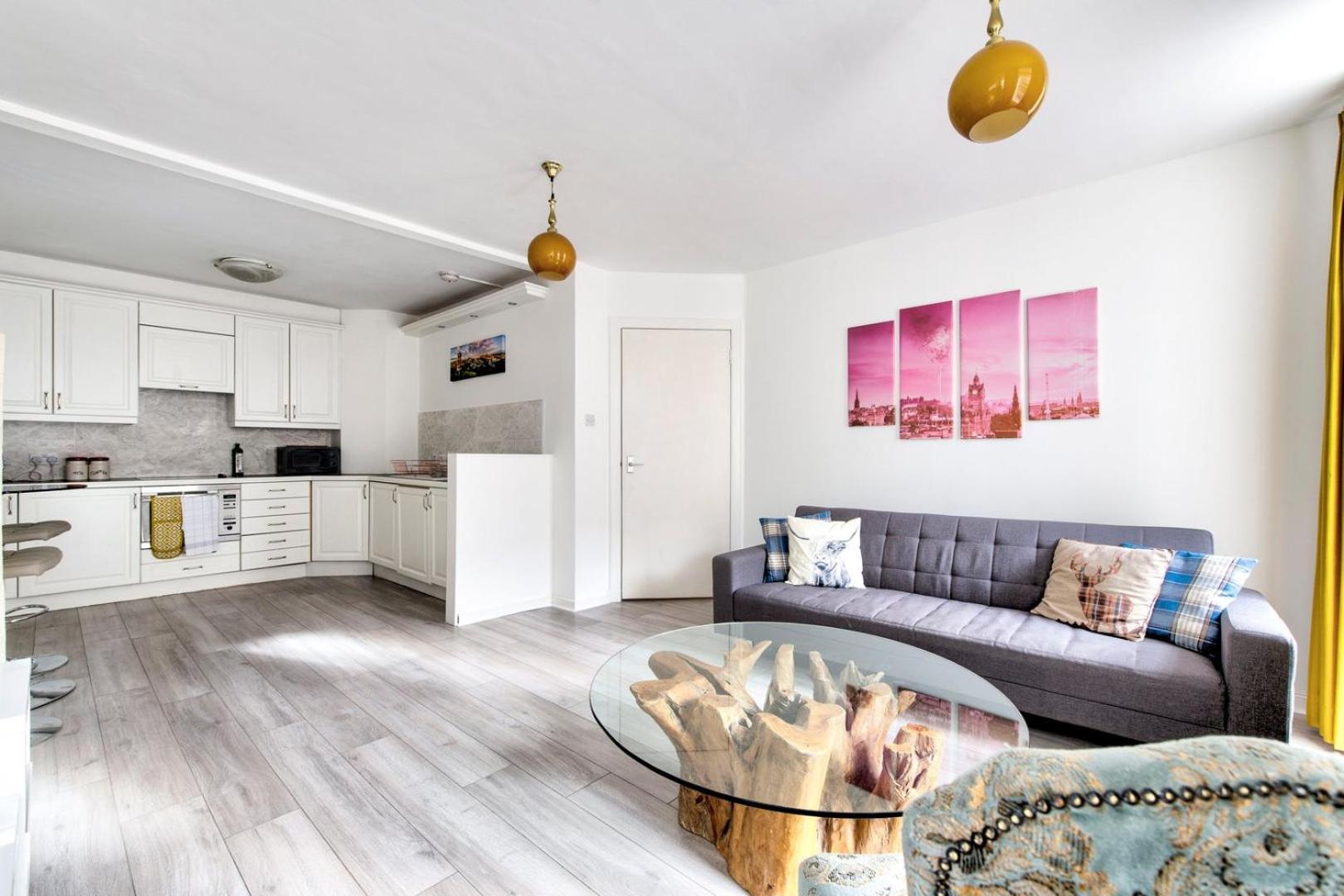 Guestready - Bright & Airy 1Br Flat In Center Apartment Edinburgh Exterior photo